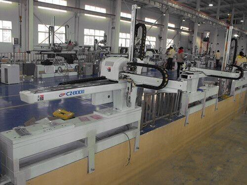 中日龙(襄阳)机电技术开发有限公司生产的工业机器人