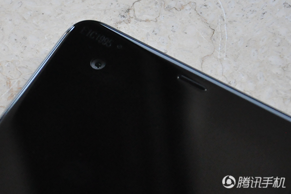 HTC U Ultra详细评测:双屏幕+骁龙821!能否助力
