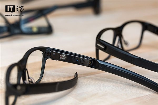 Intel推Vaunt智能眼镜：没有摄像头，采用激光投影