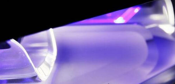 汽车照明的“三国争霸”时代：LED、OLED、激光车灯，谁将是未来的主流？