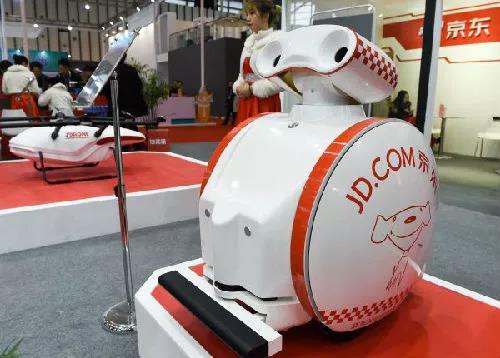 京东机器人使用规模有望跻身全球前五 机器人用于物流仓储成新趋势