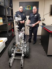 美国警局购买炸弹机器人 挪威邮政雇用机器人发送信件