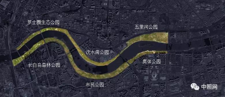 从功能上分析:浑河两岸涵盖了水系,道路,广场,建筑,绿植和景观小品等