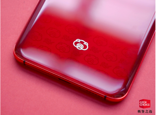OPPO R17 Pro新年版开箱:喜庆的红色,配上祥
