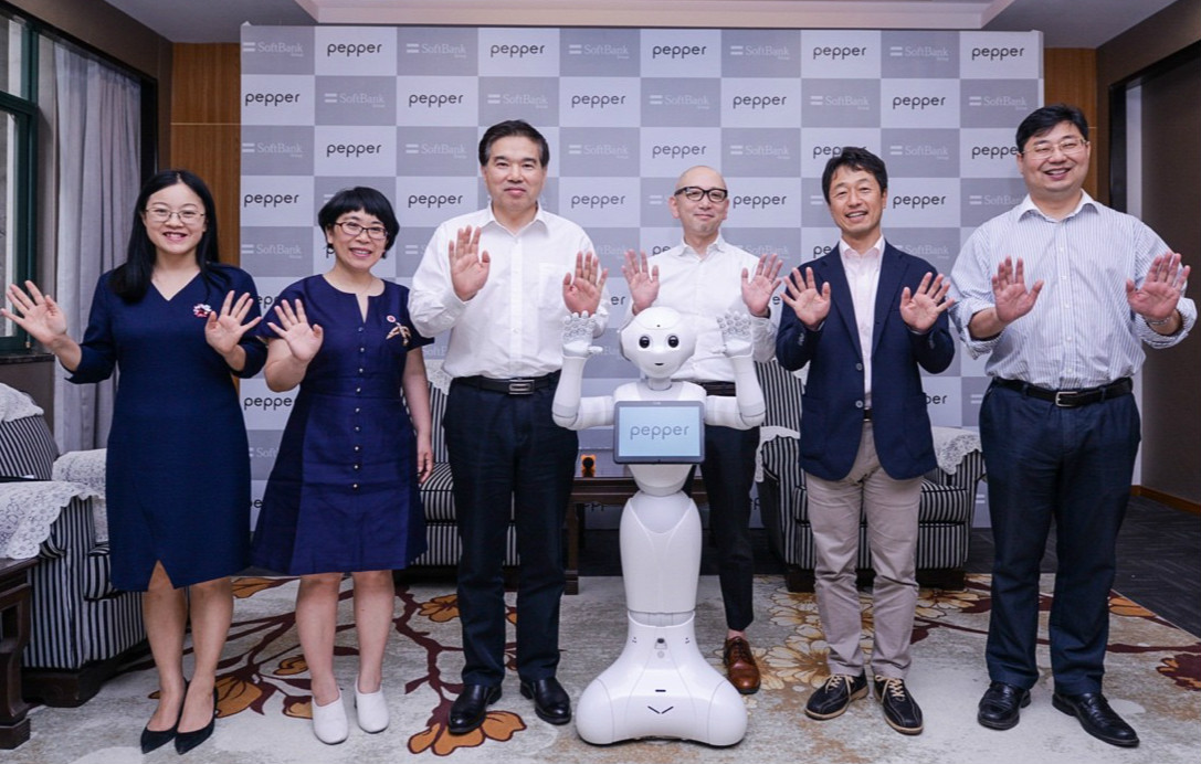 2000台Pepper机器人走进浙江校园，软银助力浙江开启AI教育新模式