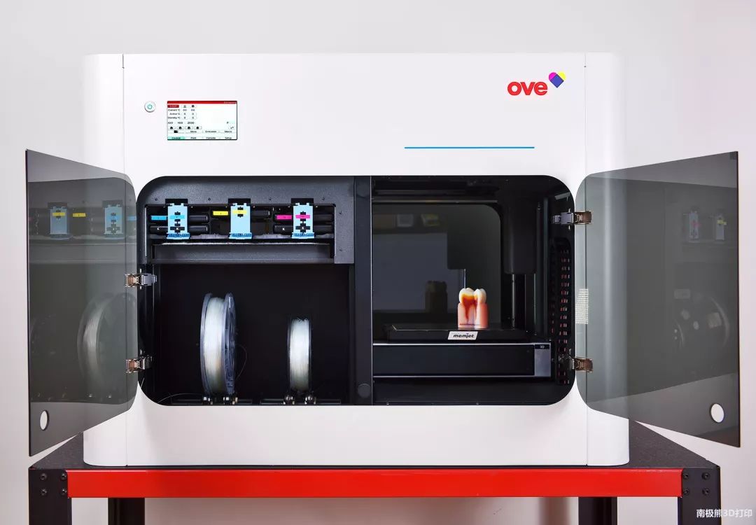 波兰OVE 推出全彩色FFF 3D打印机，售价8万元