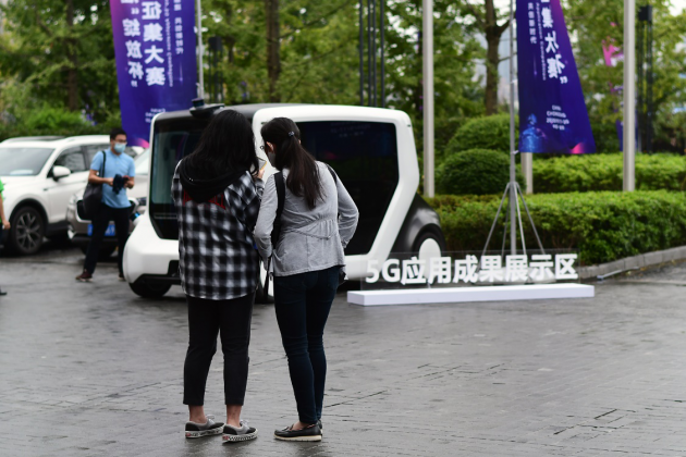 物流机器人和无人车双双吸睛 哈奇智能闪耀第三届5G应用征集大赛
