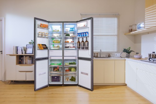 小冰箱装大厨房 ，TCL冰箱让我新鲜生活每一天
