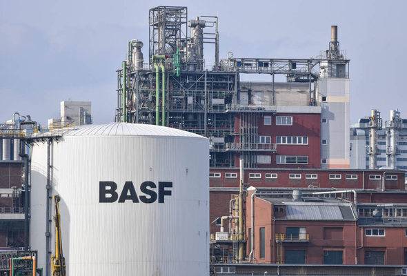 在中国,巴斯夫也拥有四大生产基地,分别为巴斯夫应用化工有限公司