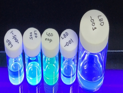 韩国OLED材料公司获得4倍光效蓝色OLED技术专利 